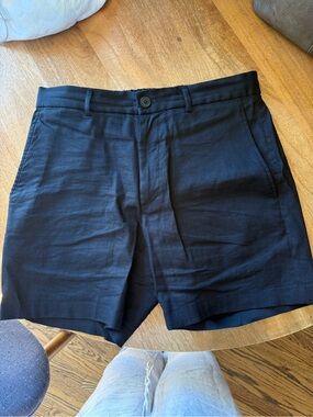 Theory Black Good Linen Shorts